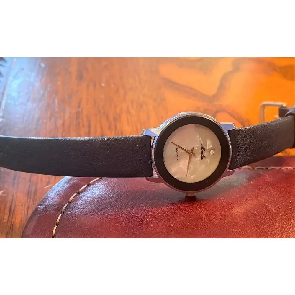 VTG women's 22mm Silver Tone Moulin Watch, MOP Face